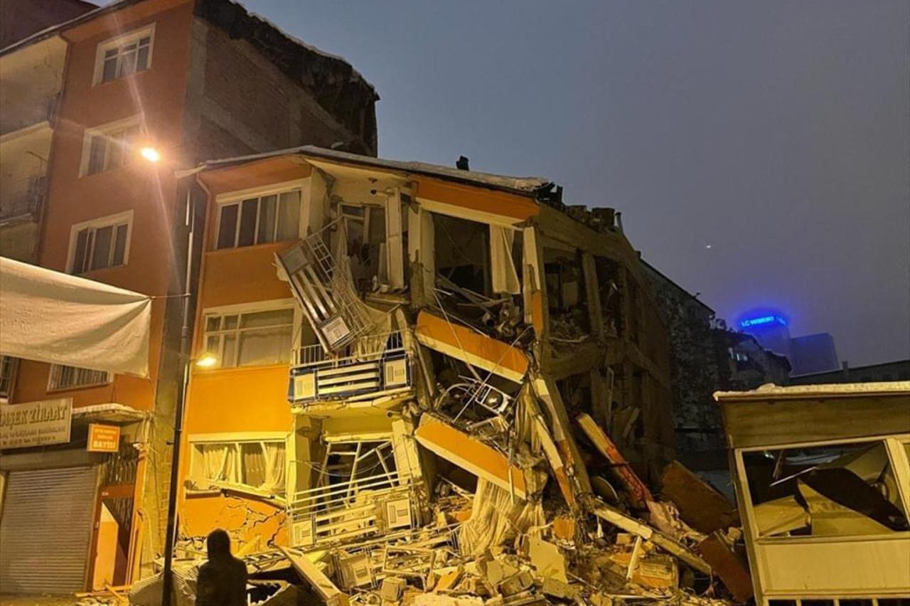 Potres magnitude 7.8 pogodio južnu Tursku i Siriju, stotine mrtvih i ozlijeđenih