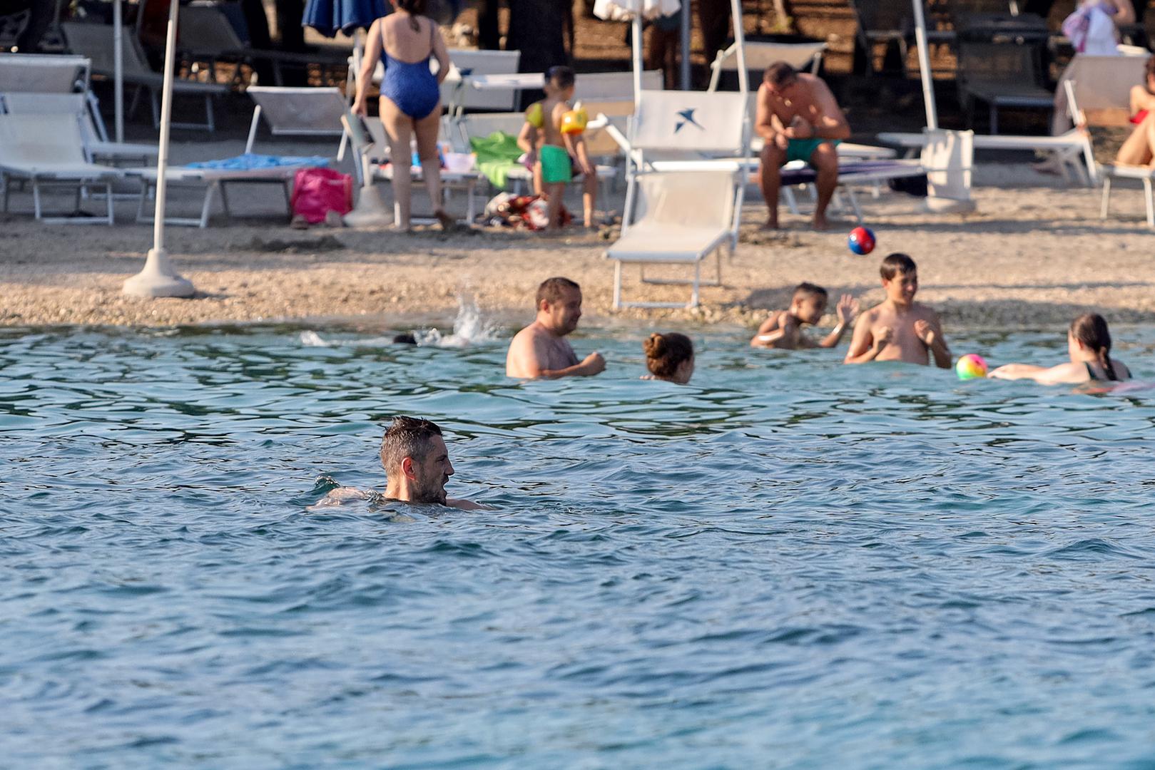 18.07.2024., Petrčane - Arijan Ademi odmara na plazi u Punta Skali Photo: Sime Zelic/PIXSELL