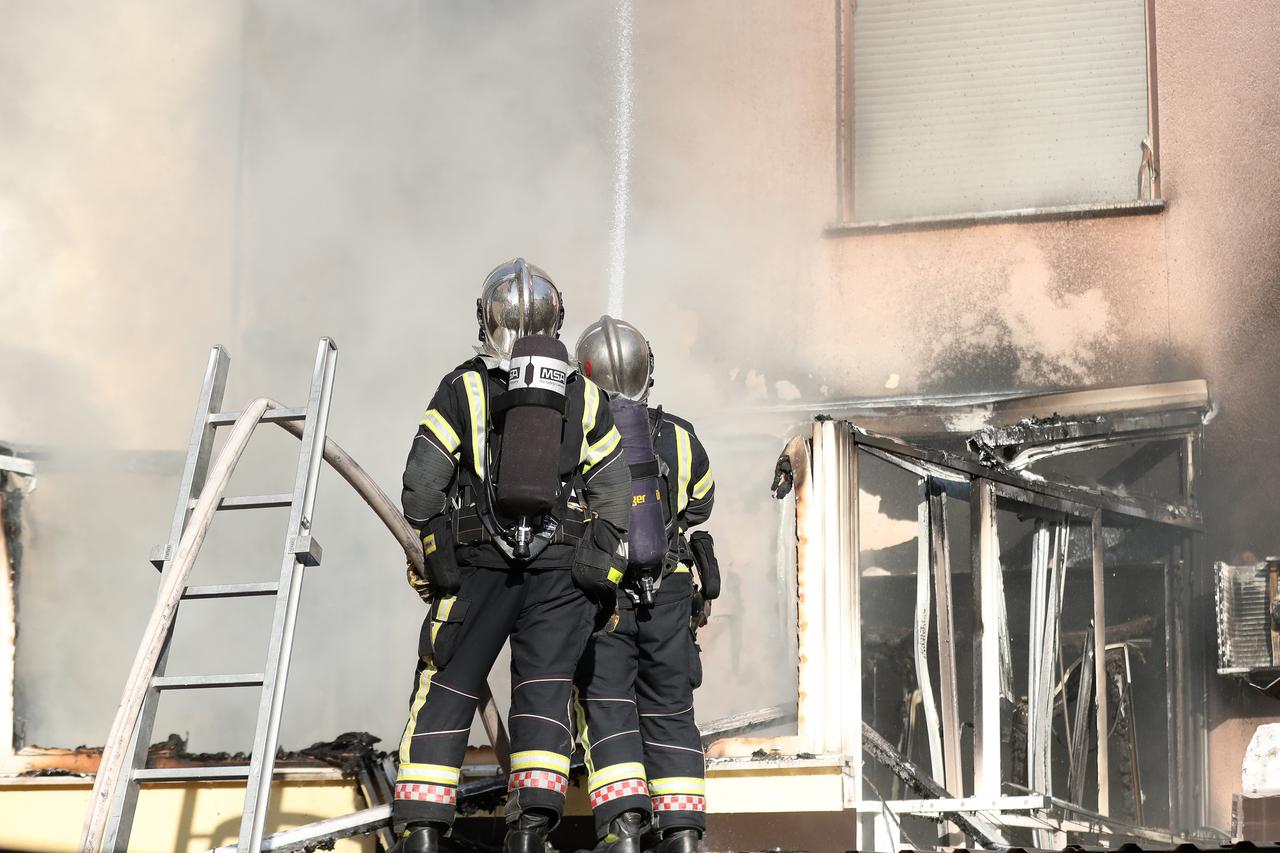 Požar na zagrebačkoj Trešnjevci