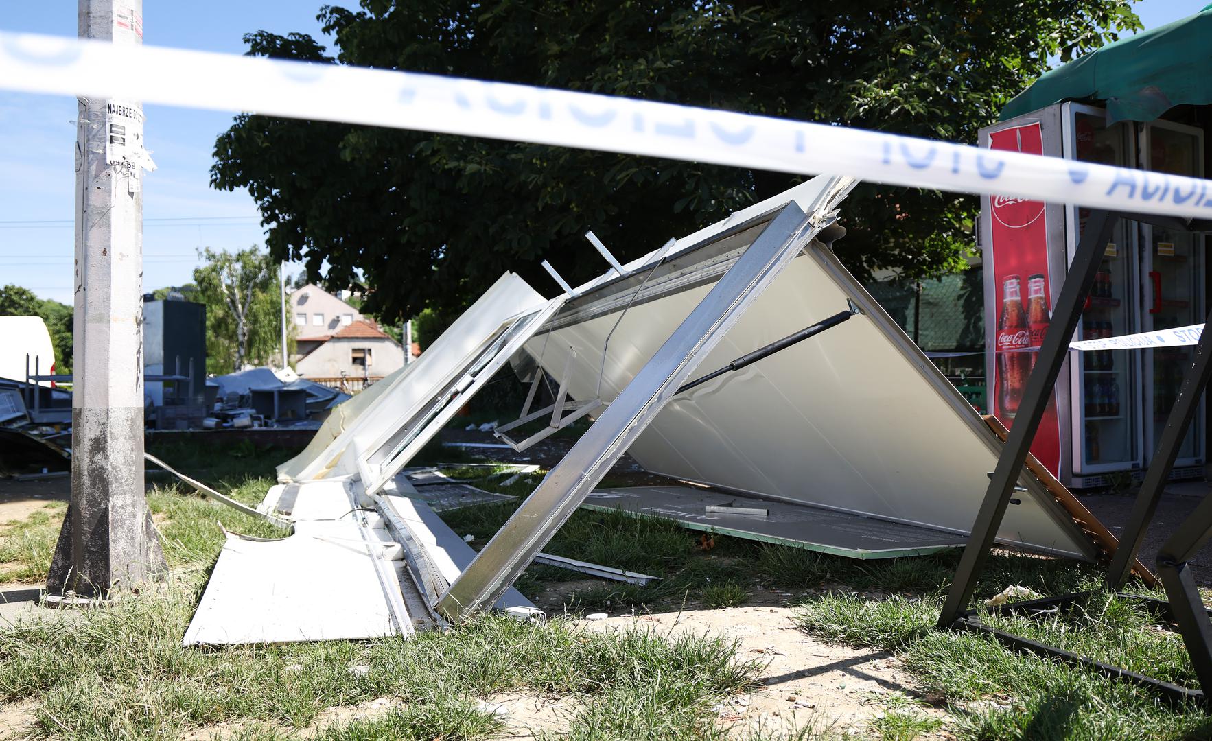 Dvije osobe su ozlijeđene u eksploziji u restoranu brze hrane na Samoborskoj cesti  koja se dogodila nešto prije 8 sati u zagrebačkom Podsusedu.
