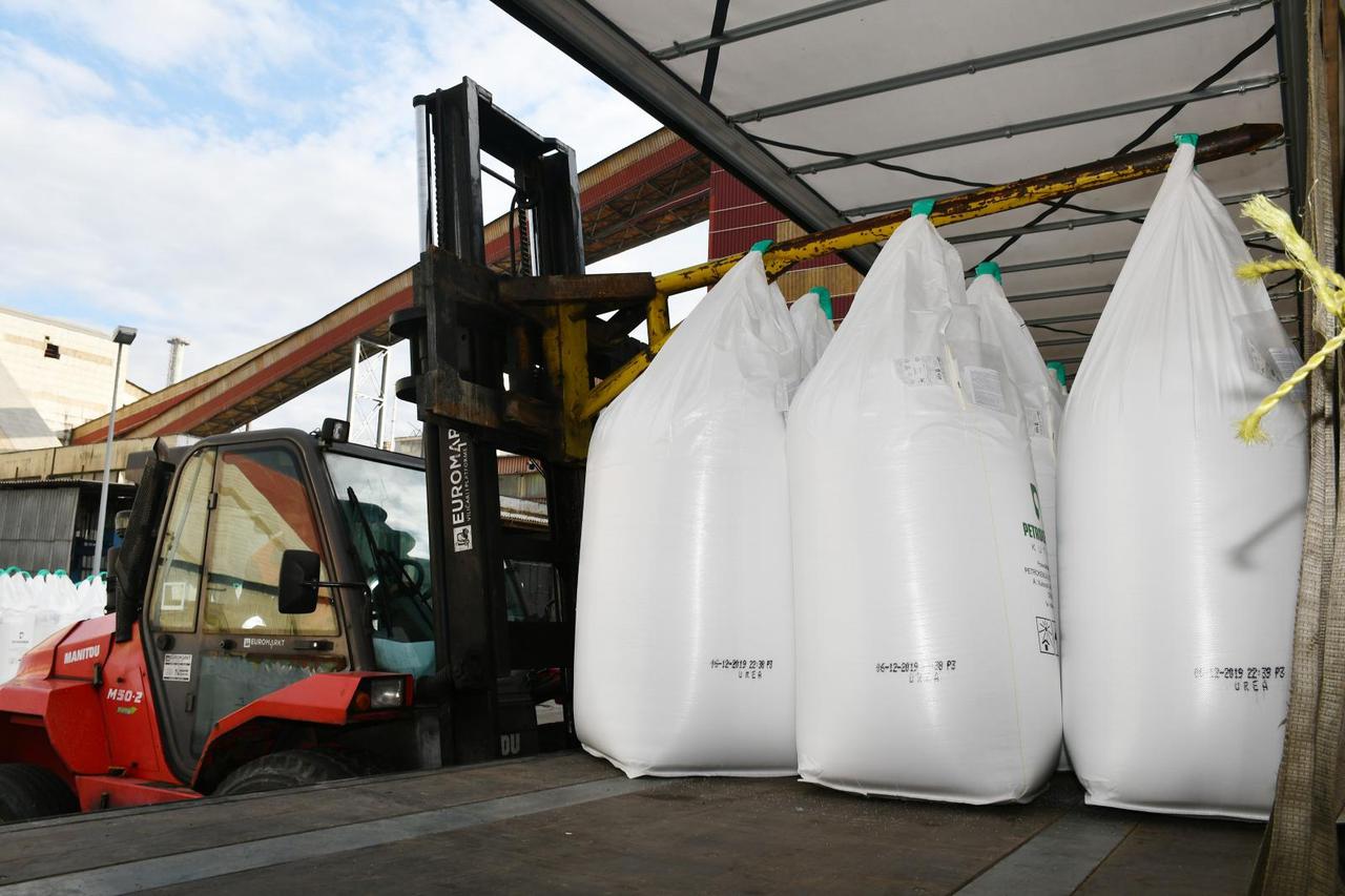 Kutina: U Petrokemiji otvoren je novi pogon za pakiranje