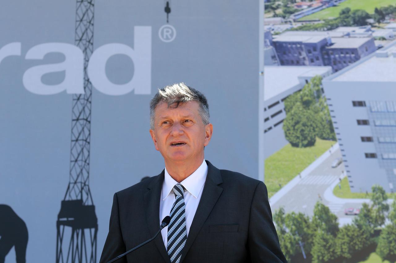 Ministar Milan Kujundžić