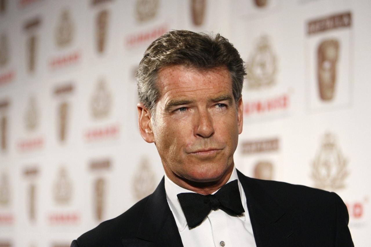 'Actor and presenter Pierce Brosnan attends the 16th annual BAFTA/LA Cunard Britannia awards in Los Angeles November 1, 2007. The awards are given out by the British Academy of Film and Television Art