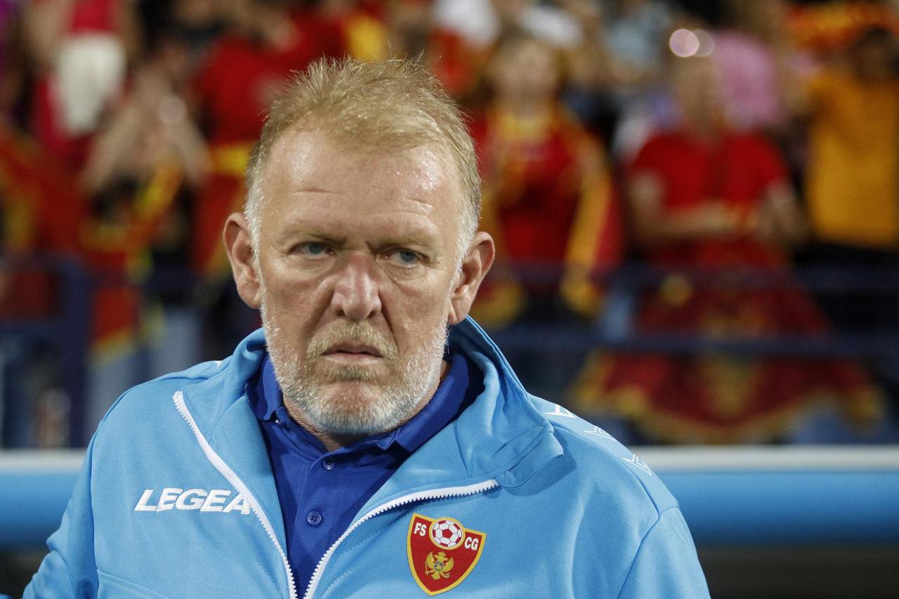 World Cup - UEFA Qualifiers - Group L - Montenegro v Czech Republic