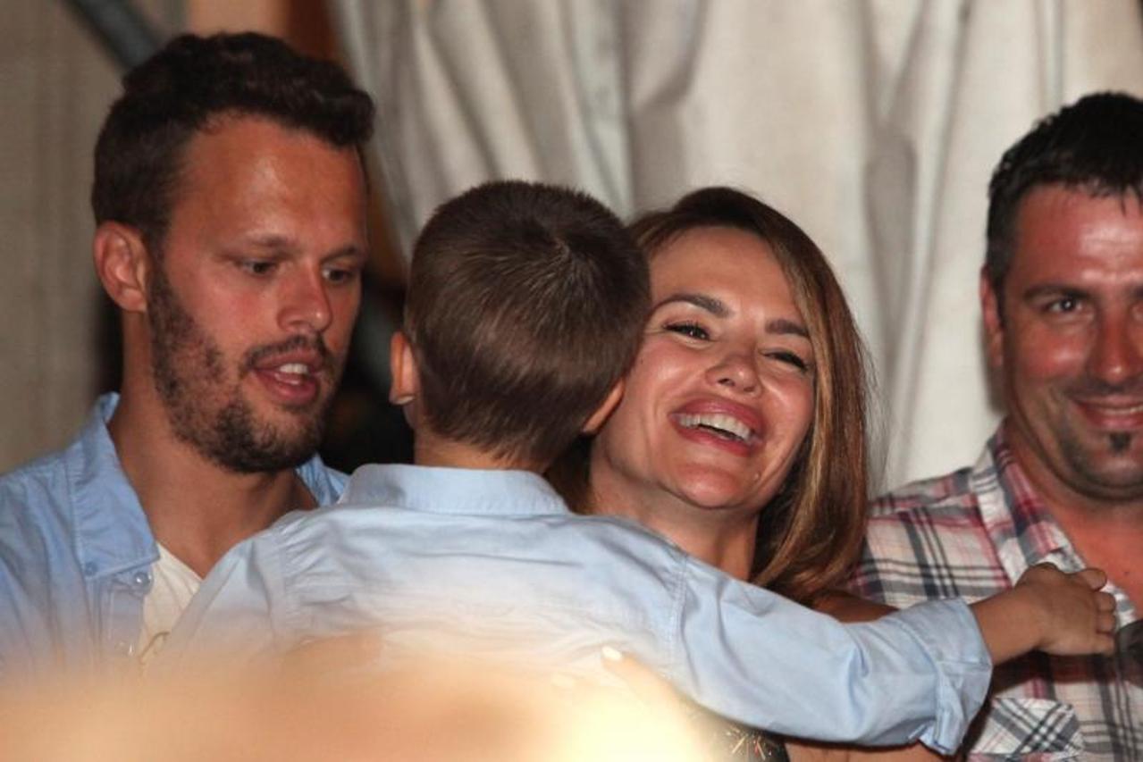 Sevrina sa sinom i Igorom