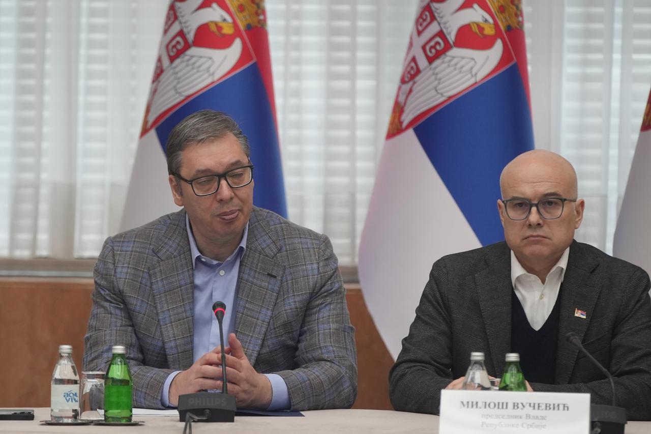 Vlada Republike Srbije, kojoj je nazočio i predsjednik Republike Srbije Aleksandar Vučić, održala je sjednicu u Palači Srbije