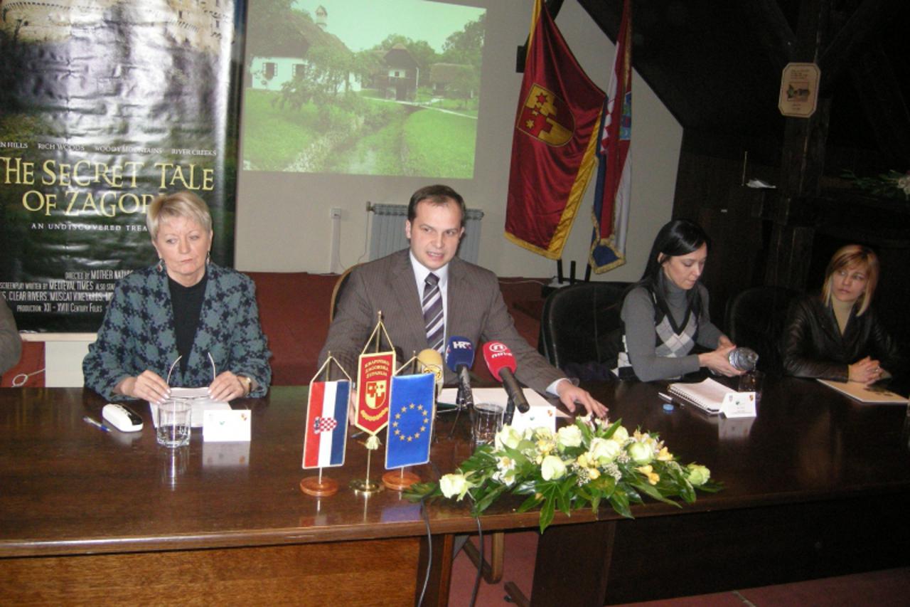 '                               '