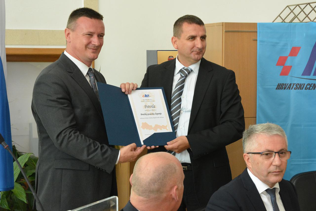 Brodsko-posavska županija dobila potvrdu o isključenju iz minski sumnjivog prostora