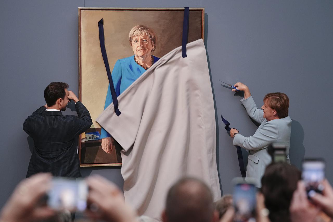 Presentation of a Portrait of Former Chancellor Merkel