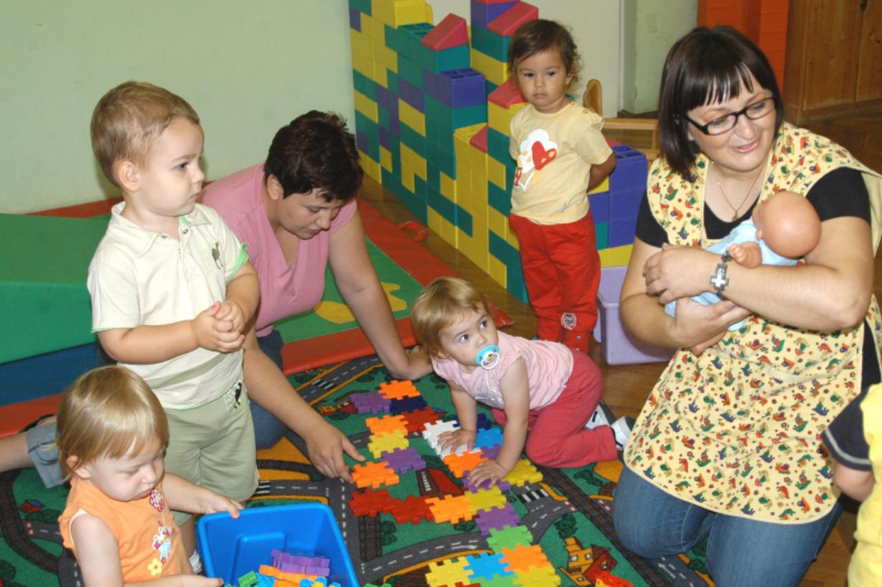 \'11.03.2010., Bjelovar - U jaslickim skupinama i dalje se trazi mjesto vise u bjelovarskim vrticima Photo: Damir Spehar/PIXSELL\'