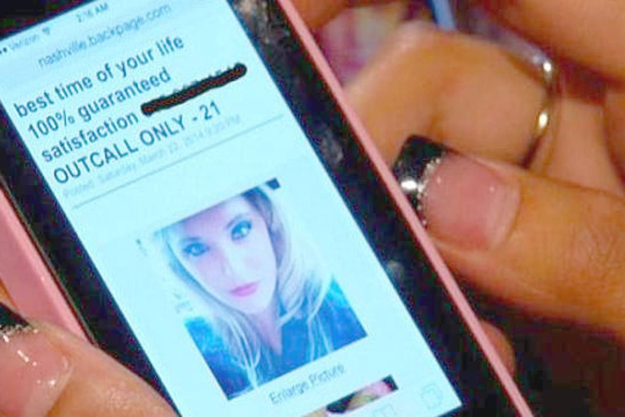 Objavili joj fotografiju na stranici za prostituciju