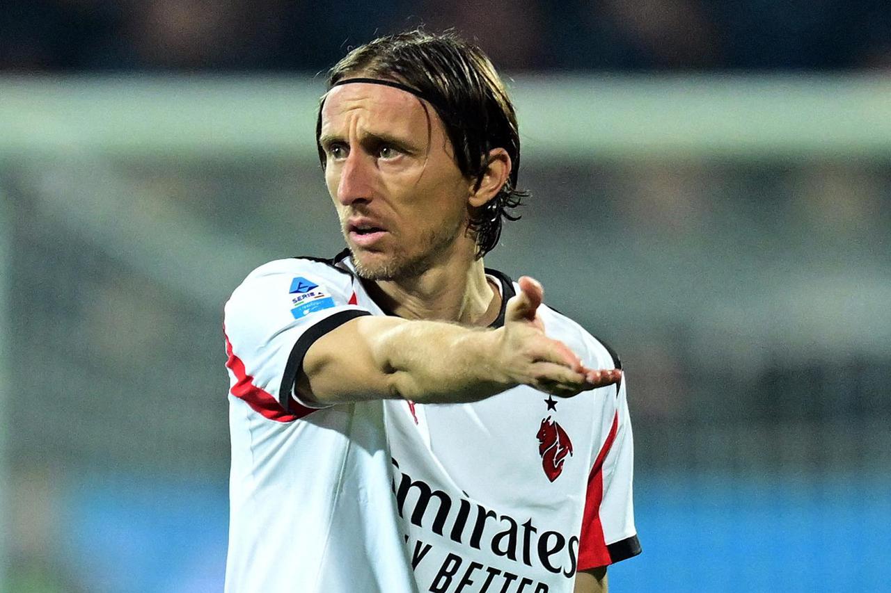 Serie A - Cagliari v AC Milan