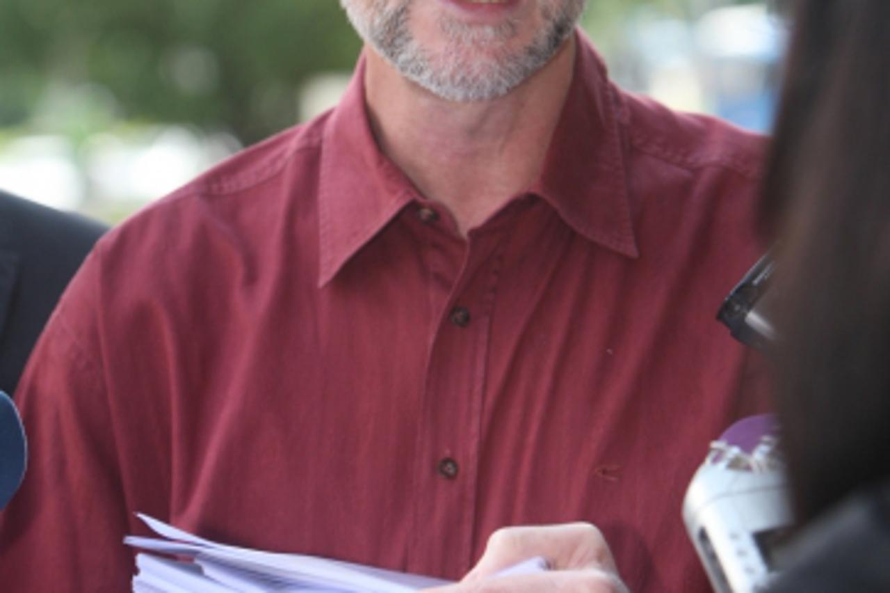 '07.06.2013., Zagreb - Konferencija za medije Nezavisnog Sindikata Solidarnost povodom predaje tuzbe 1641 radnika Finacijske agencije (FINA), a zbog neisplate godisnje nagrade za proslu godinu. Kresim