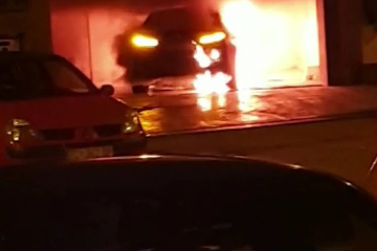 Izgorio automobil u Zagrebu