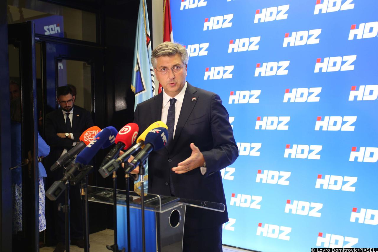 Zagreb: Andrej Plenković dao je izjavu nakon sastanka HDZ-a