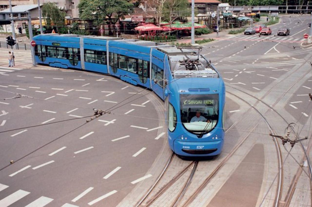 Skretanje u Držićevu iz Branimirove.jpg