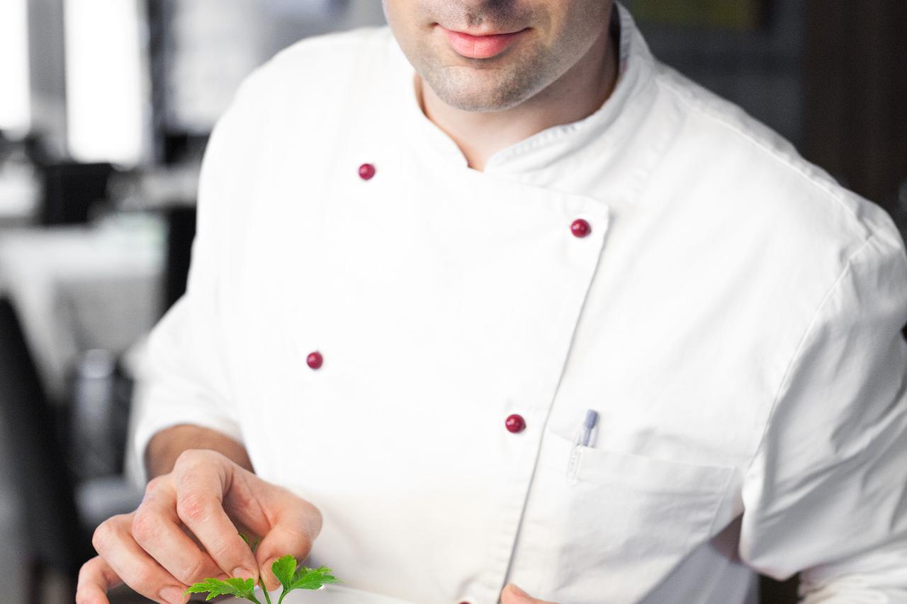 26.09.2014., Zagreb - Kuharica za dijabeticare, kuhar restorana Balon Tomislav Horvat  Photo: Danijel Berkovic/PIXSELL