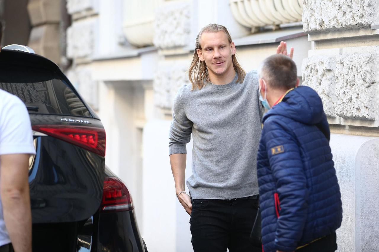 Zagreb: Okupljanje hrvatske nogometne reprezentacije