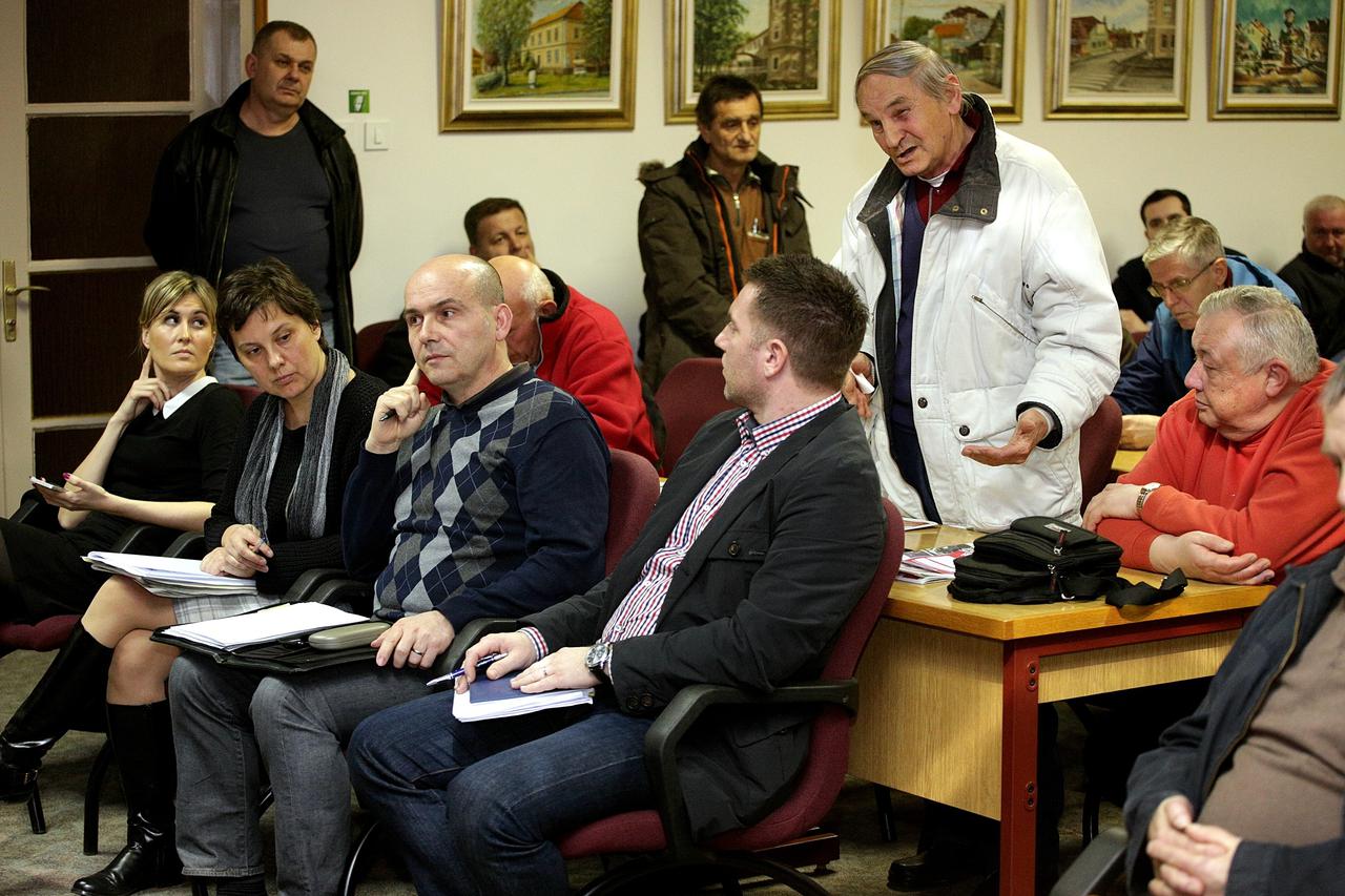 09.02.2016., Dugo Selo - Vecernjakova tribina 'Za bolji grad'.   DKS_56132228  Photo: Zarko Basic/PIXSELL