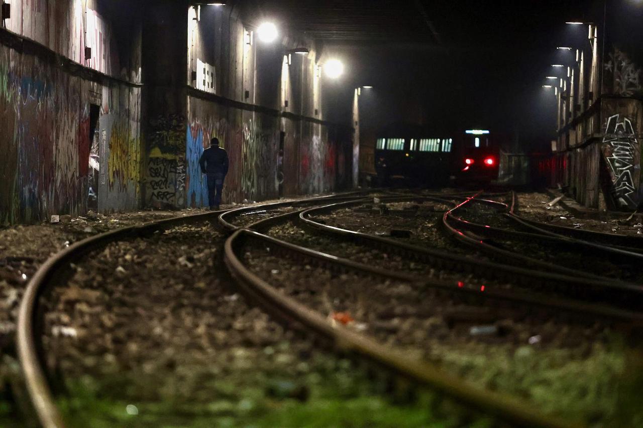 U Splitu vlak naletio na pješaka