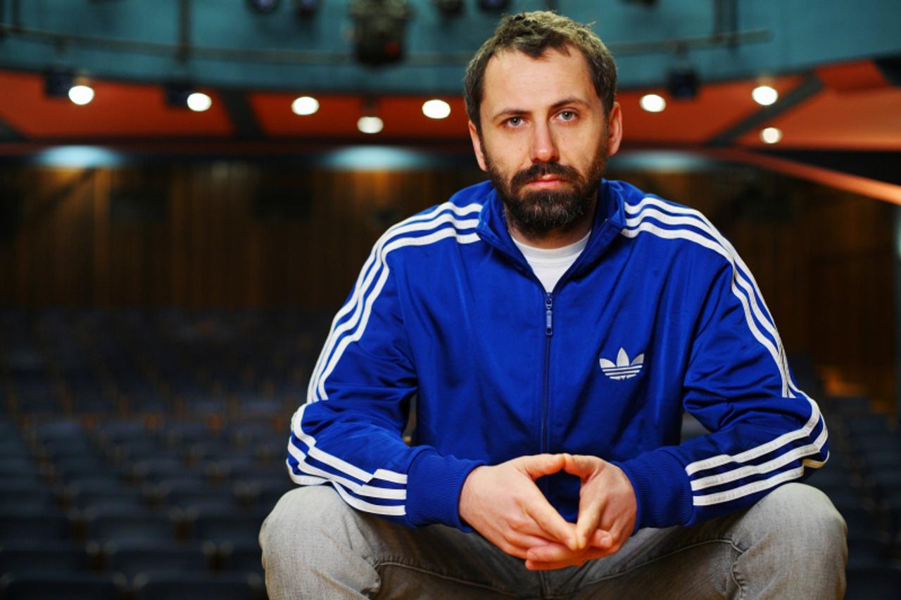 'SPECIJAL FORUM 26.12.2011., Zagreb - Redatelj Oliver Frljic na sceni kazalista Gavella.  Photo: Tomislav Miletic/PIXSELL'