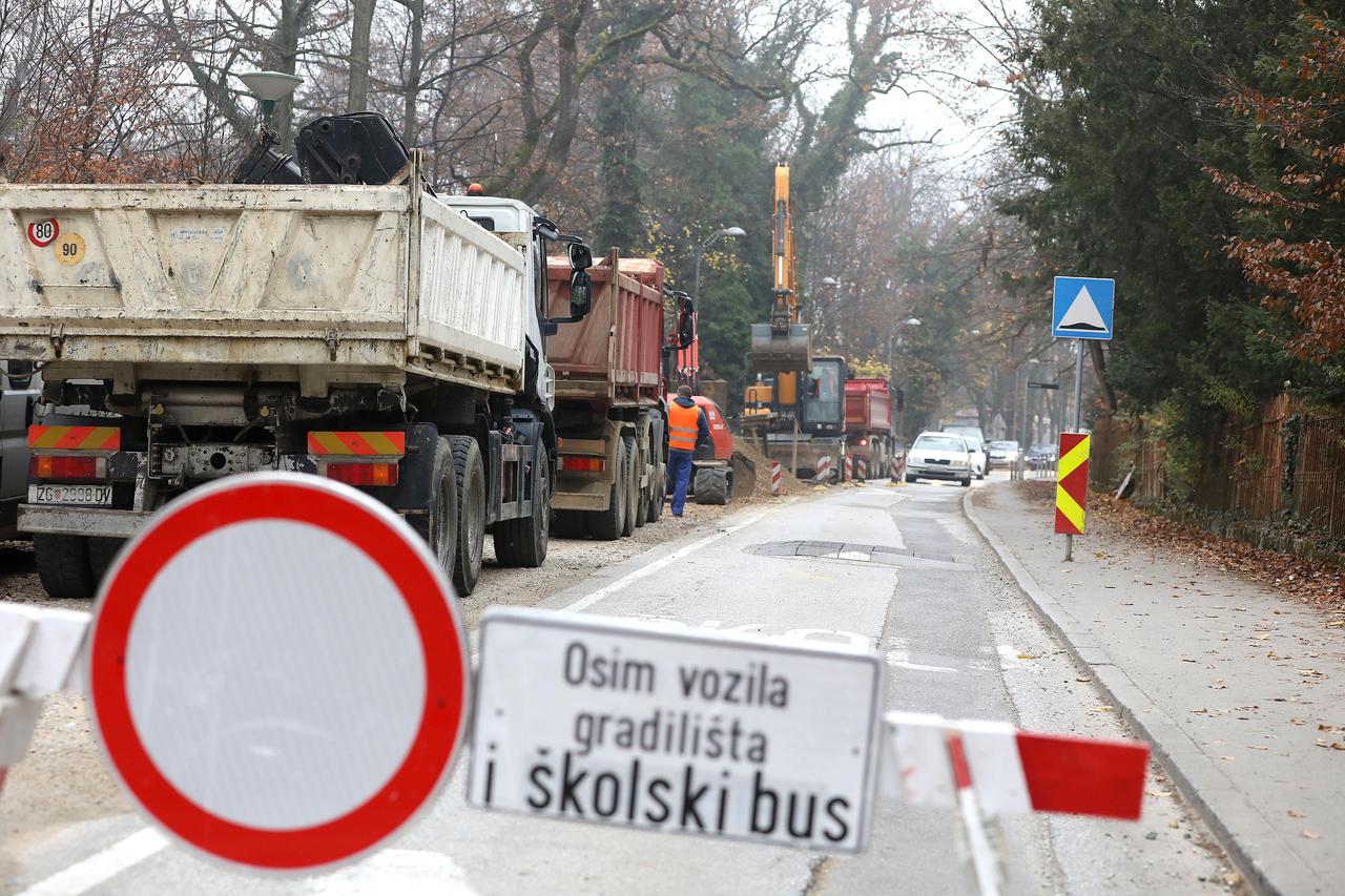 Zagreb: Radovi na rekonstrukciji javnog kanala u ulici Tuškanac