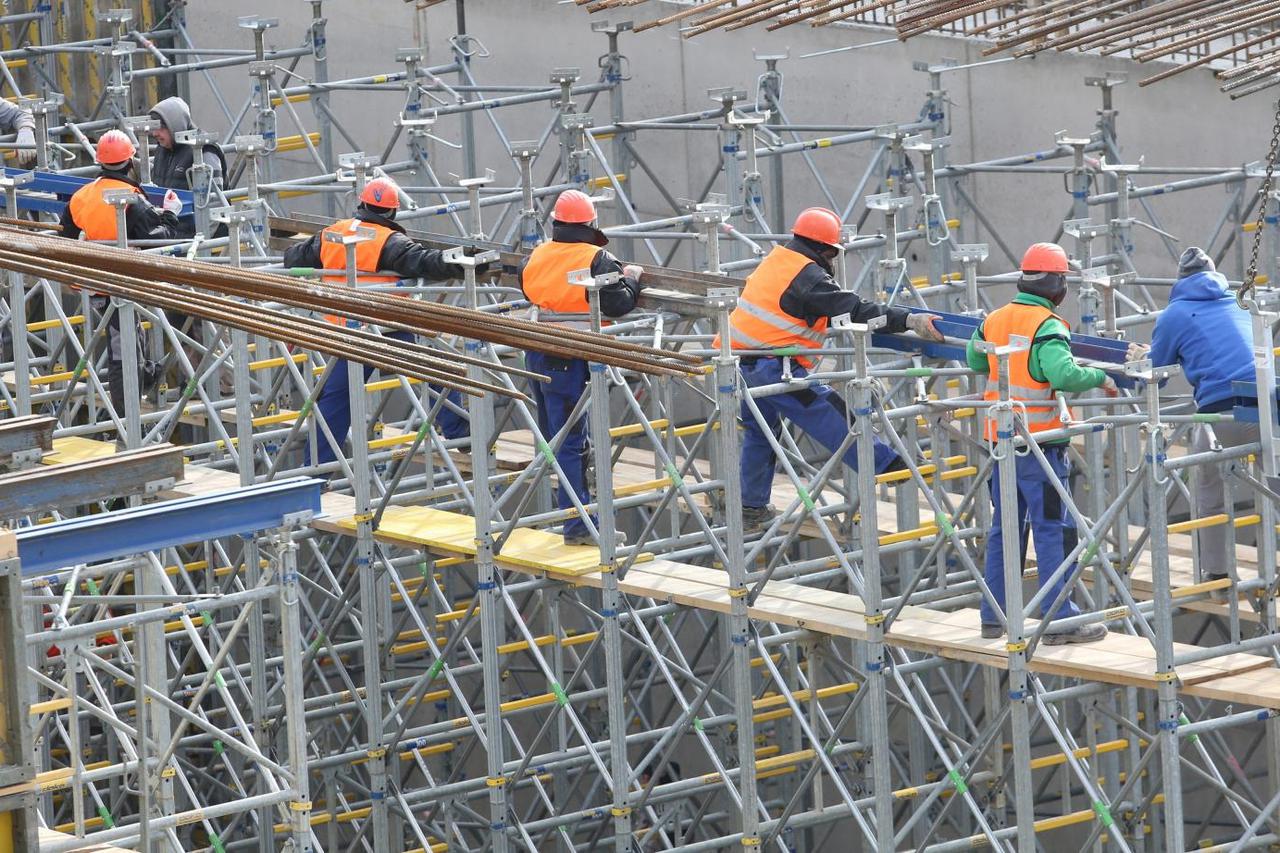 Rijeka: Strana radna snaga na gradilištu