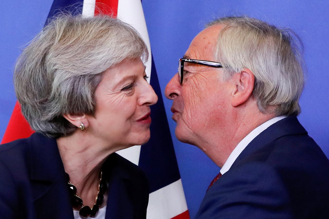 Theresa May i Jean-Claude Juncker
