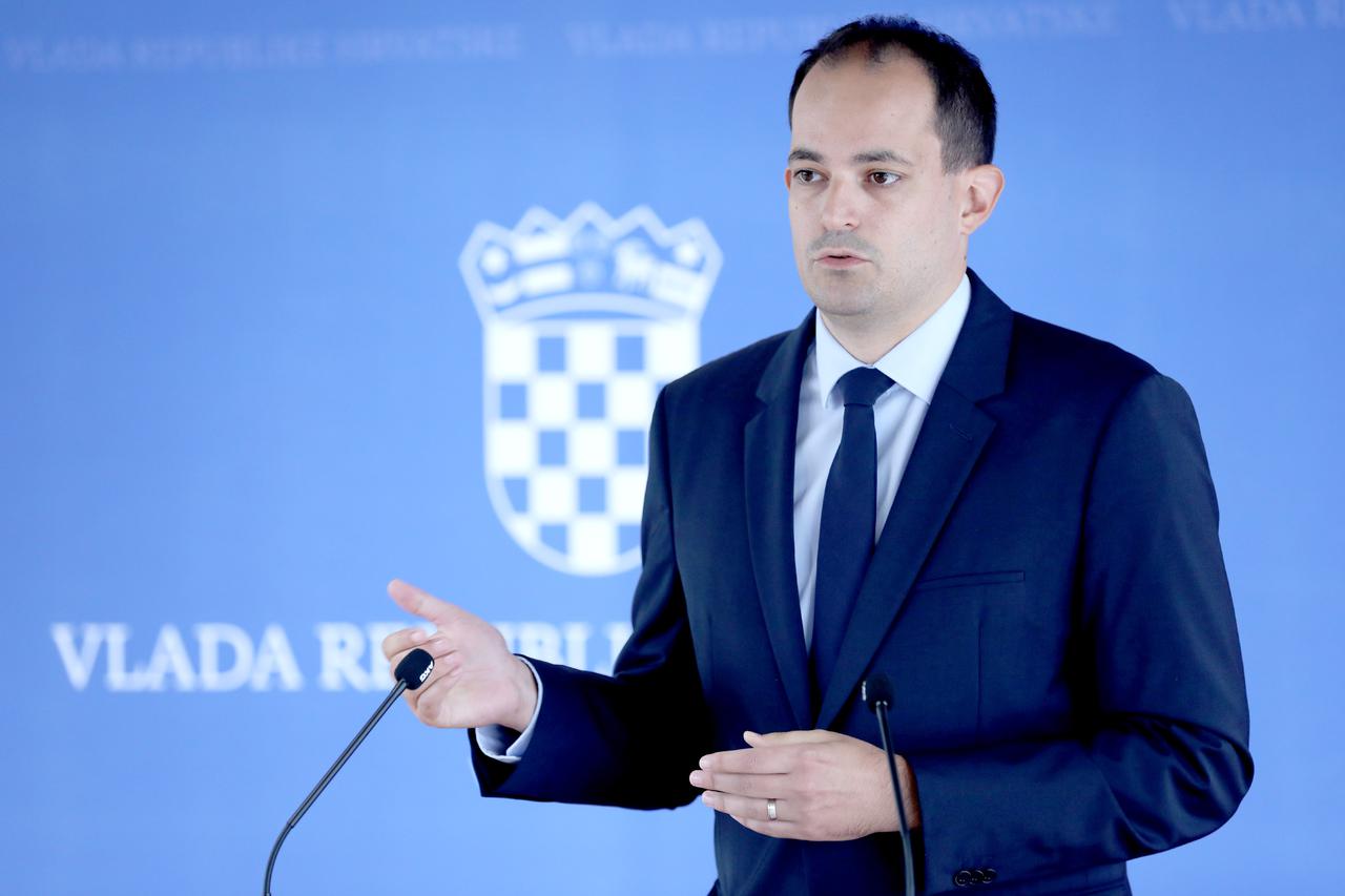 Zagreb: Ivan Malenica komentirao pljačku Ine i ubojstvo u Novskoj