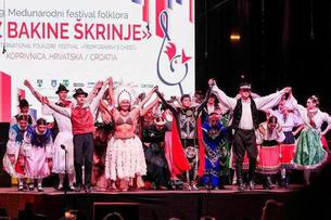 FOTO Folklorni festival okupio 250 sudionika iz šest zemalja, predstavile se i skupine iz Meksika i s Uskršnjeg otoka