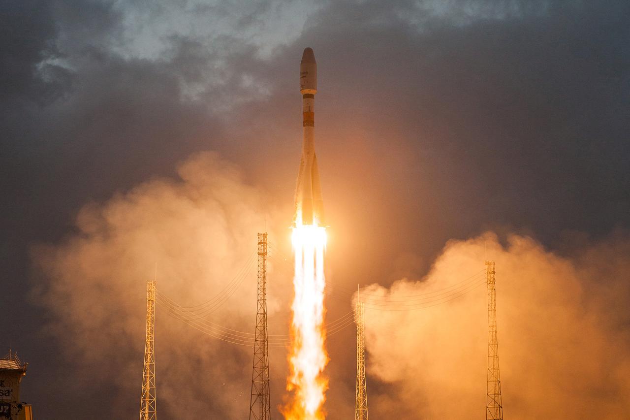 Arianespace lansirala raketu