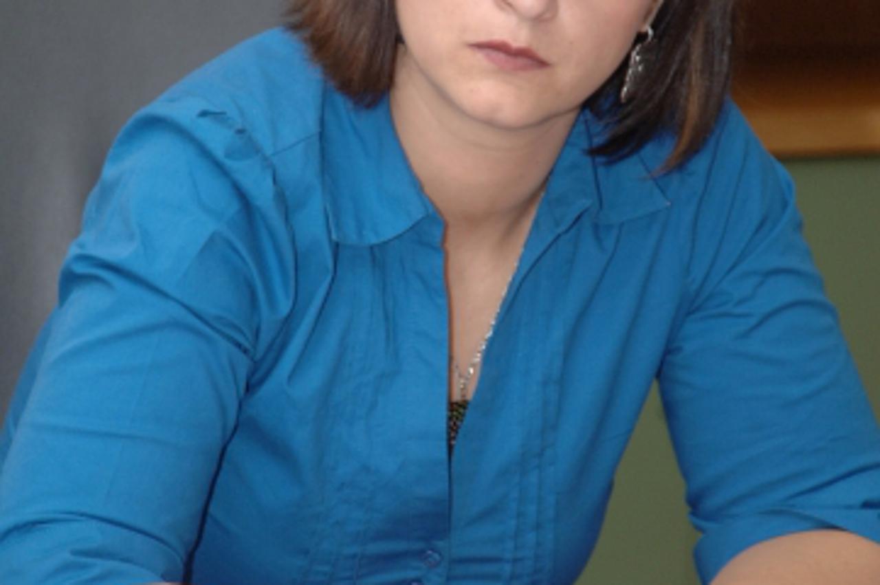 '17.07.2009., Split - Odrzana je konferencija za novinare u upravi policijske postaje Split povodom sve veceg broja neregistriranih vozila. Marina Kraljevic Gudelj.  Photo: Leonard Nincevic/Vecernji l