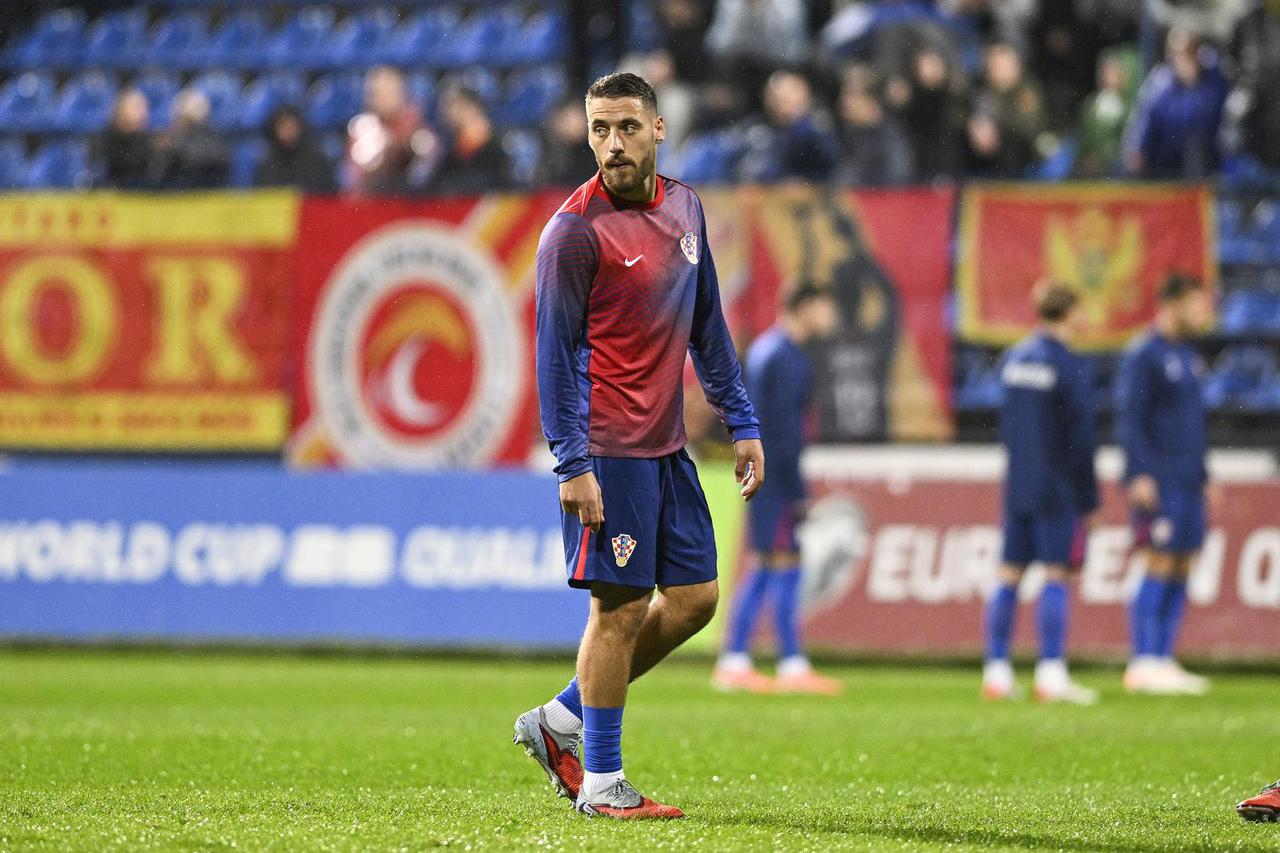 Podgorica: Zagrijavanje igrača prije početka utakmice Crna Gora - Hrvatska