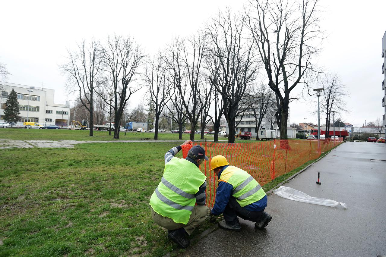29.02.16., Zagreb - Zamjenica gradonacelnika Vesna Kusin otvorila radove na izgradnji parka Kate Soljic koja je u Domovinskom ratu izgubila cetvoricu sinova.  Photo: Luka Stanzl/PIXSELL