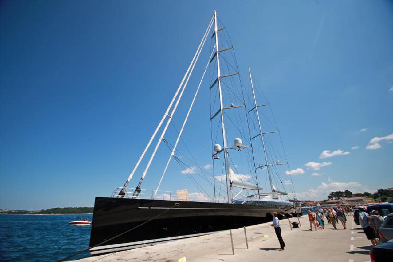 Rupert Murdoch jahta (1)