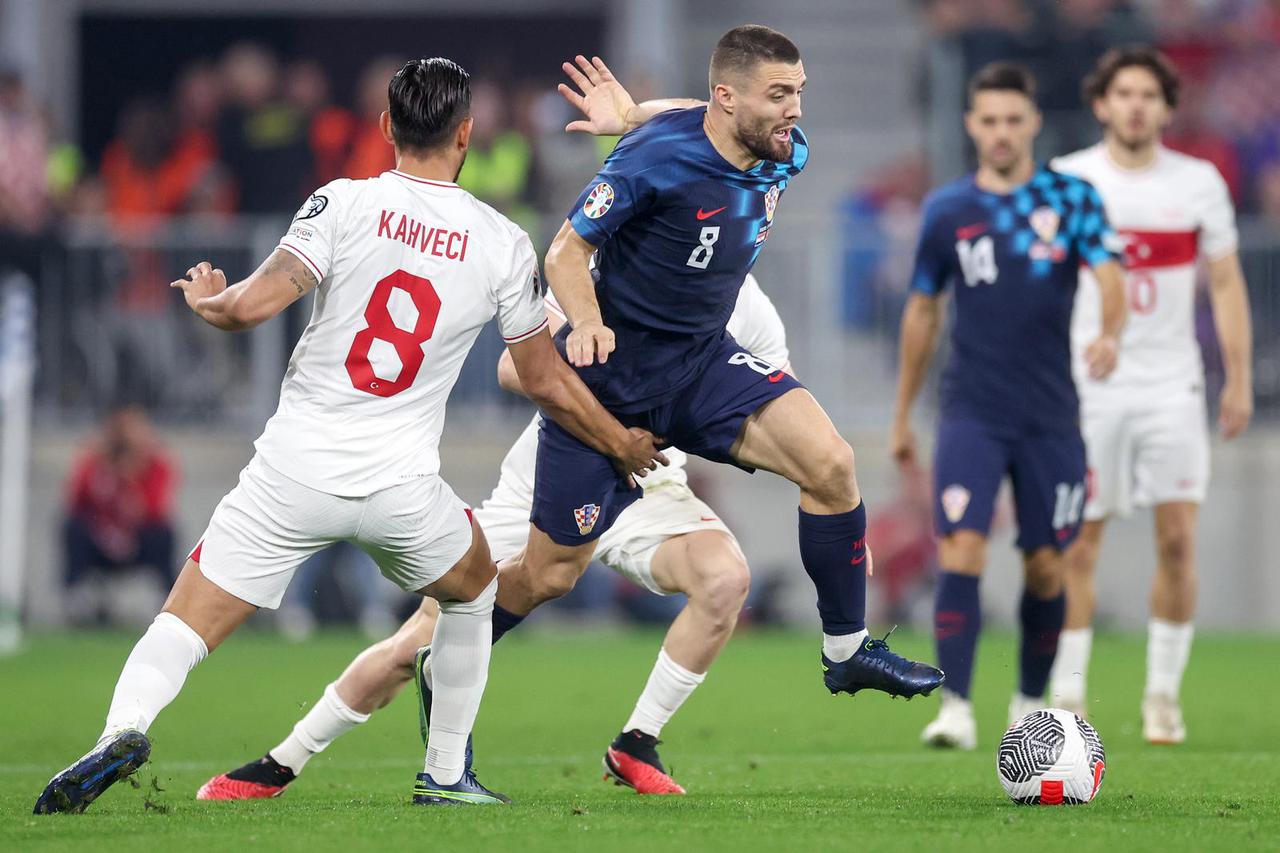 Erevan: Kvalifikacijska utakmica za UEFA Euro 2024., Armenija - Hrvatska