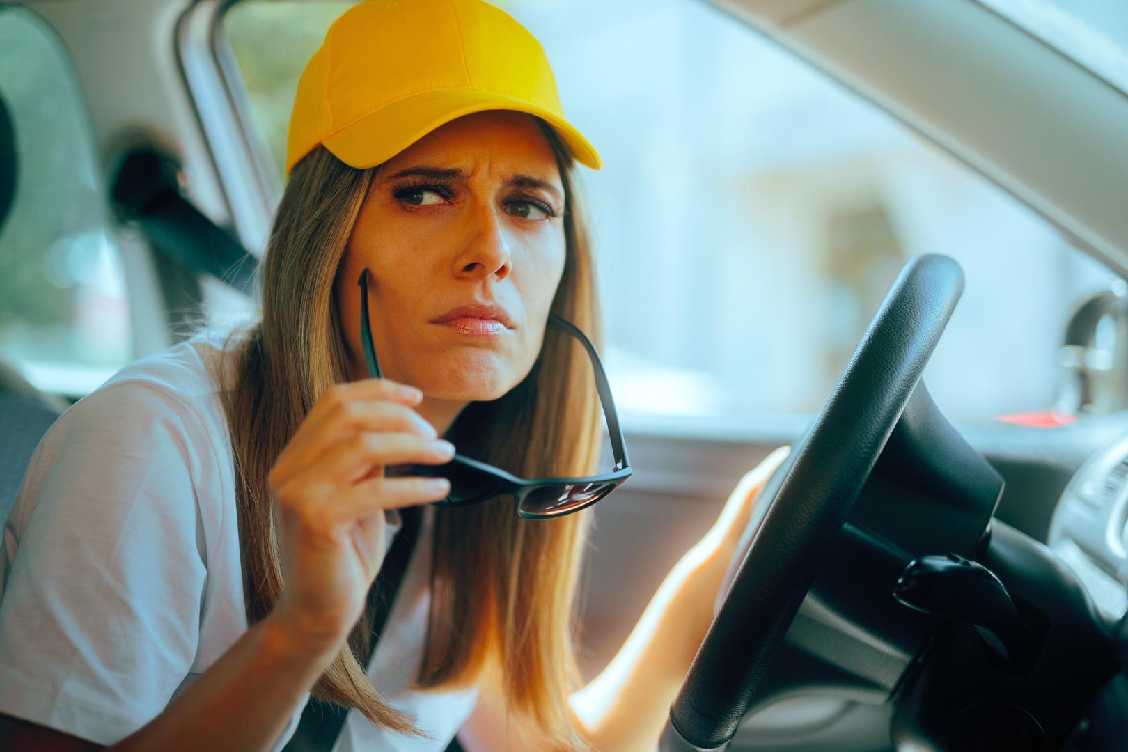 Blizanci: Blizanci posjeduju prirodnu znatiželju i prilagodljivost koja im koristi u detektivskom radu. Izvrsni su u prikupljanju informacija kroz razgovor, što ih čini vještim ispitivačima. Svestrani su i brzo razmišljaju, a njihova neutaživa glad za znanjem potiče ih da dublje istraže svaki aspekt svakog slučaja.