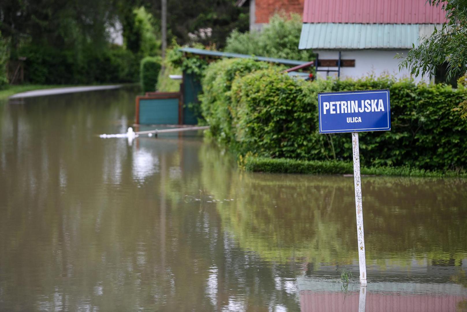 18.05.2023., Zazina - Rijeka Kupa je na povjesnoj razini i neke ceste uz Kupu su zatvorene. Photo: Igor Soban/PIXSELL