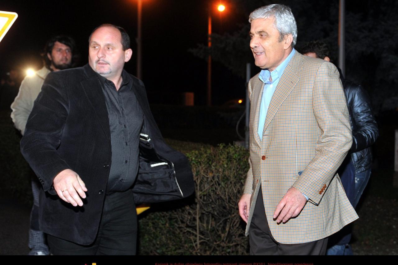 '22.11.2010., Remetinec, Zagreb - Mladen Barisic, bivsi sef Carinske uprave i bivsi riznicar HDZ-a koji je pod istragom zbog afere Fimi-Media izlazi iz pritvora zatvora u Remetincu.  Photo: Goran Stan