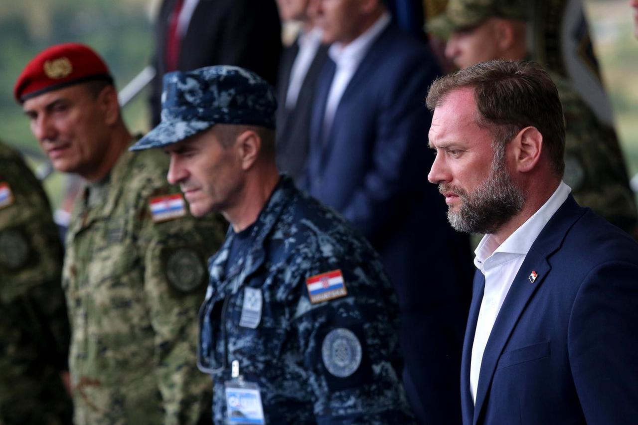 U Kninu održana završna svečanost obuke za razvoj vođa "Marko Babić"