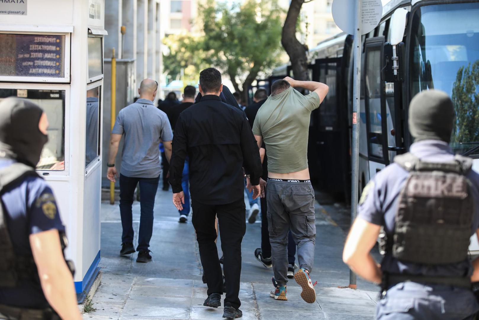 09.08.2023., Atena, Grcka - Svih 94 uhicenih osoba koje je grcka policija privela nakon navijackih nereda uoci utakmice 3. pretkola kvalifikacija Lige prvaka izmedju AEK-a i Dinama odvedeni su pred tuzitelja.  Photo: Yiannis Panagopoulos/EUROKINISSI/PIXSELL