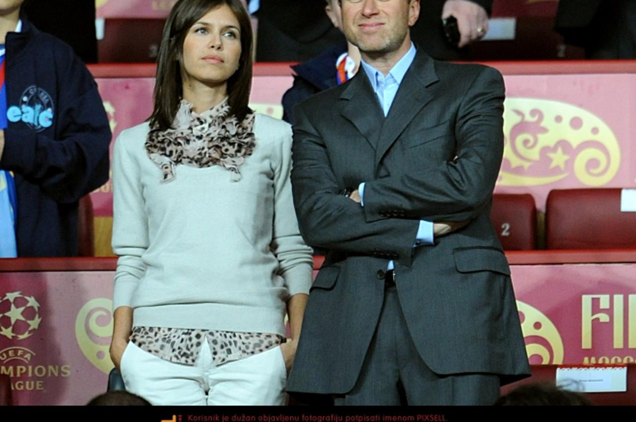 'Chelsea owner Roman Abramovich and girlfriend Daria Zhukova, in the stands prior to kick off. Photo: Press Association/Pixsell'