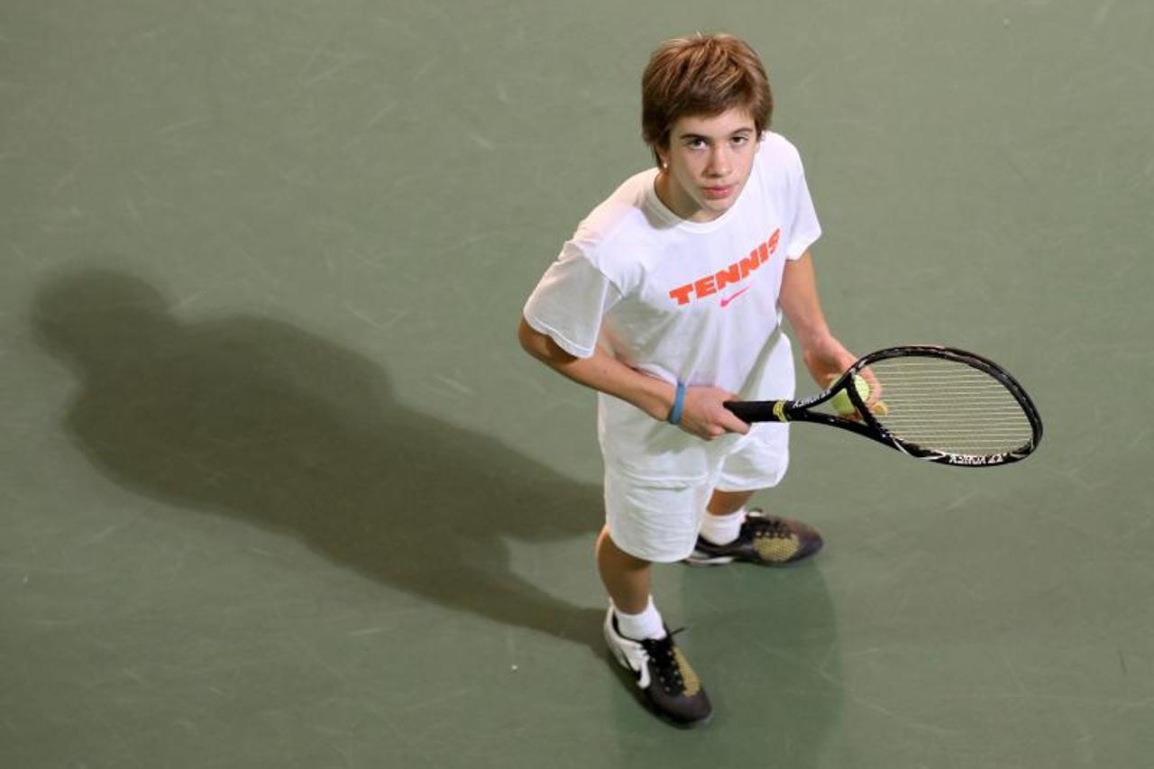 Borna Ćorić (1)