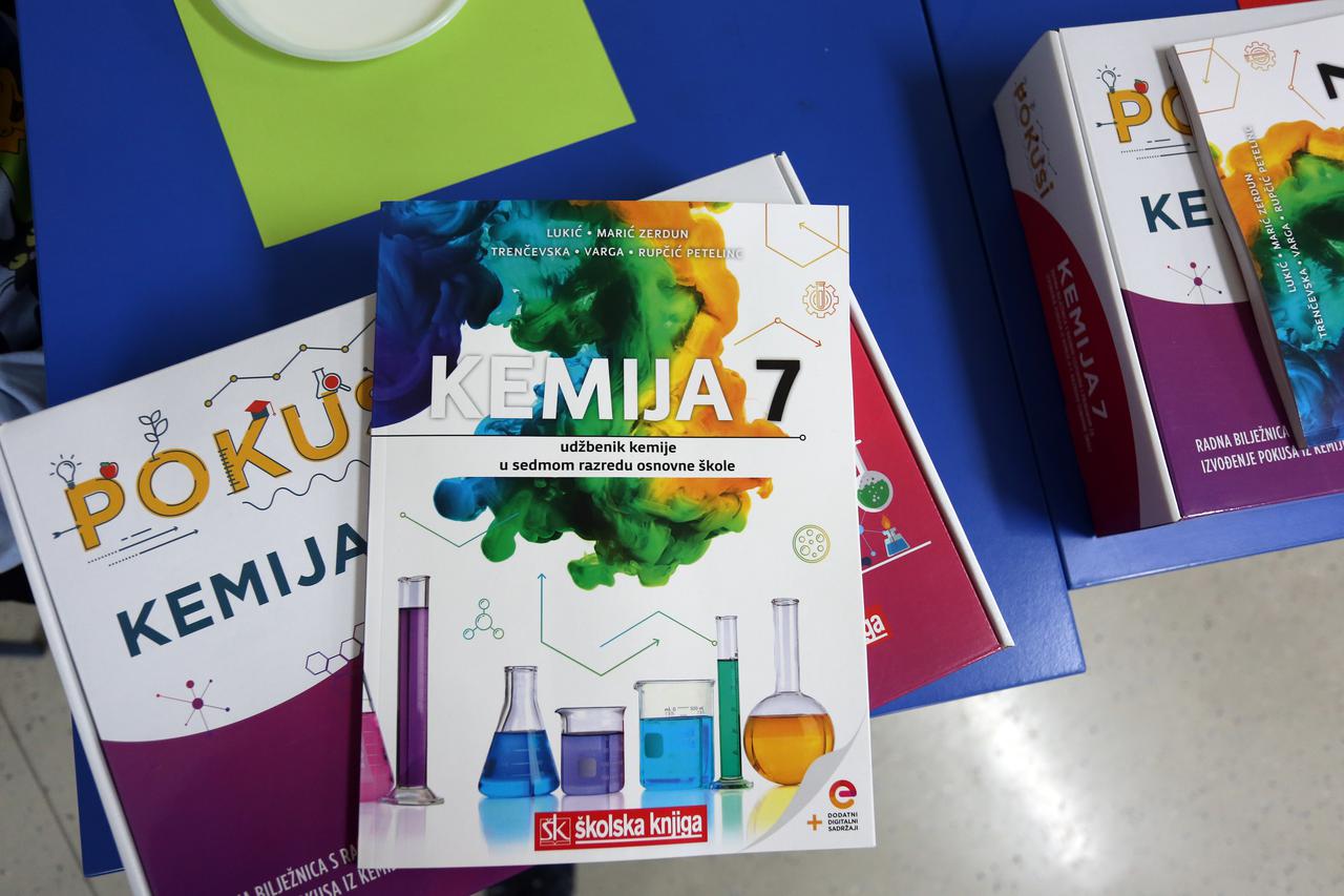 Ministrica Blaženka Divjak posjetila Osnovnu školu Gračani