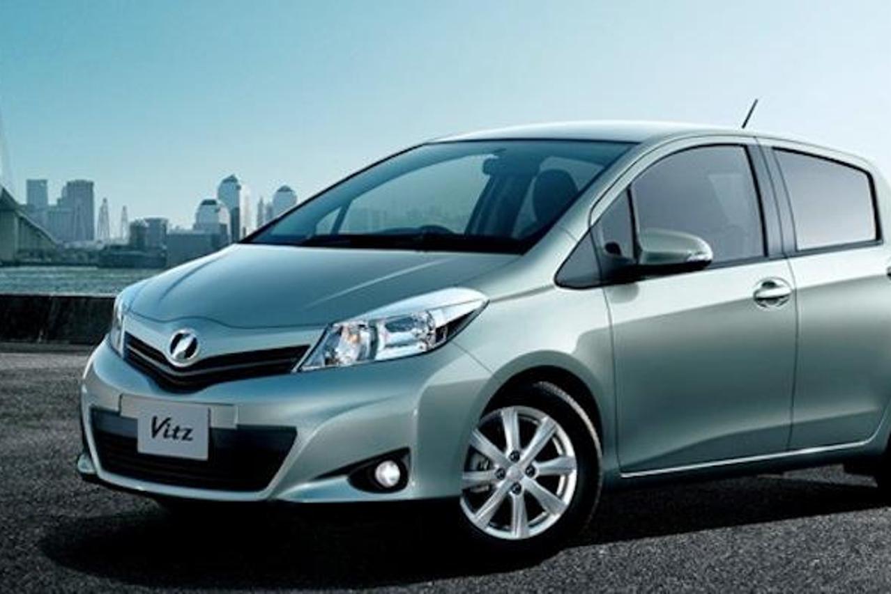 'ToyotaYaris00_nnn_aut_23121'