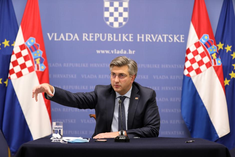 Zagreb: Andrej Plenković održao je konferenciju za medije u Banskim dvorima