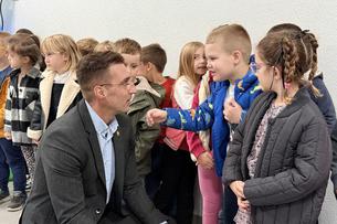 Ostvarili smo generacijske projekte i povijesna ulaganja u školstvo, a do ljeta stiže i bazen