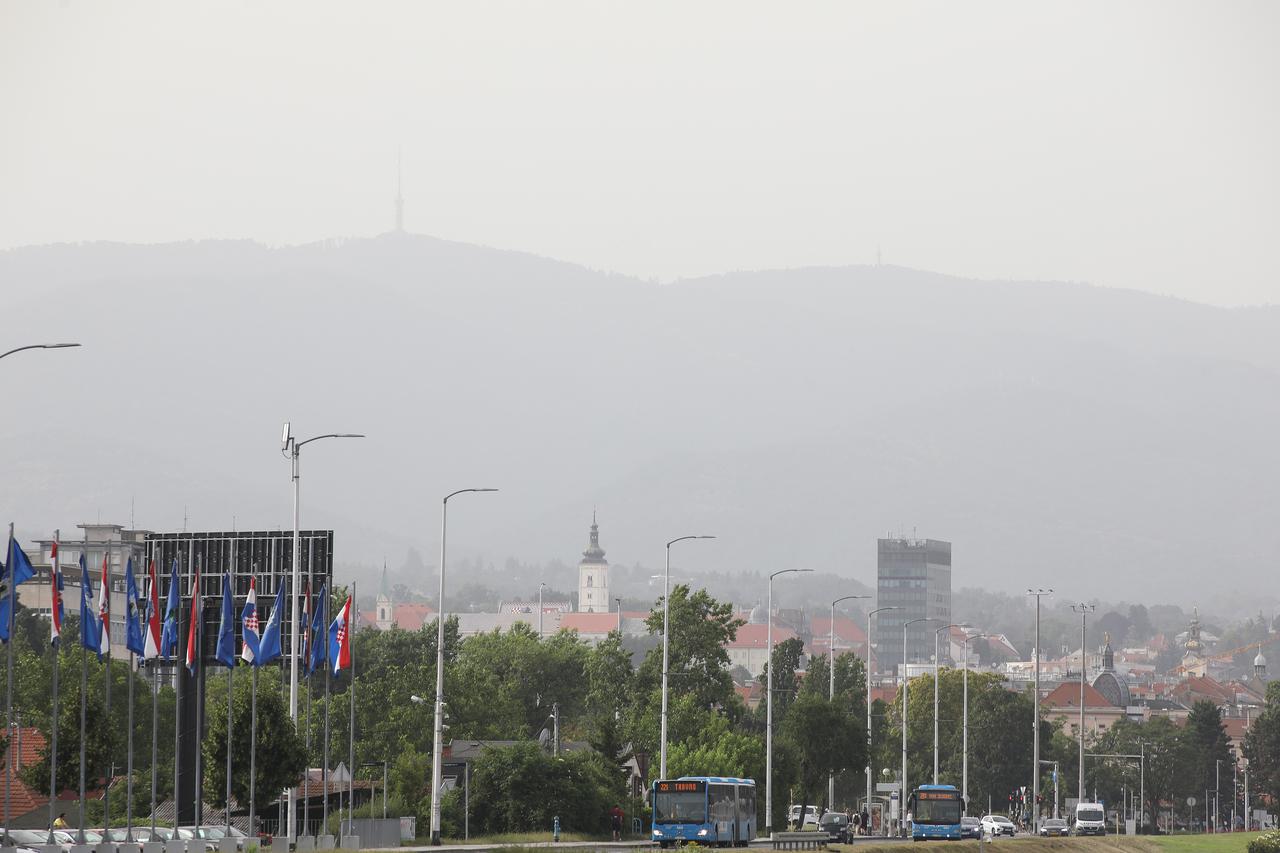Saharski pijesak smanjio je vidljivost u Zagrebu
