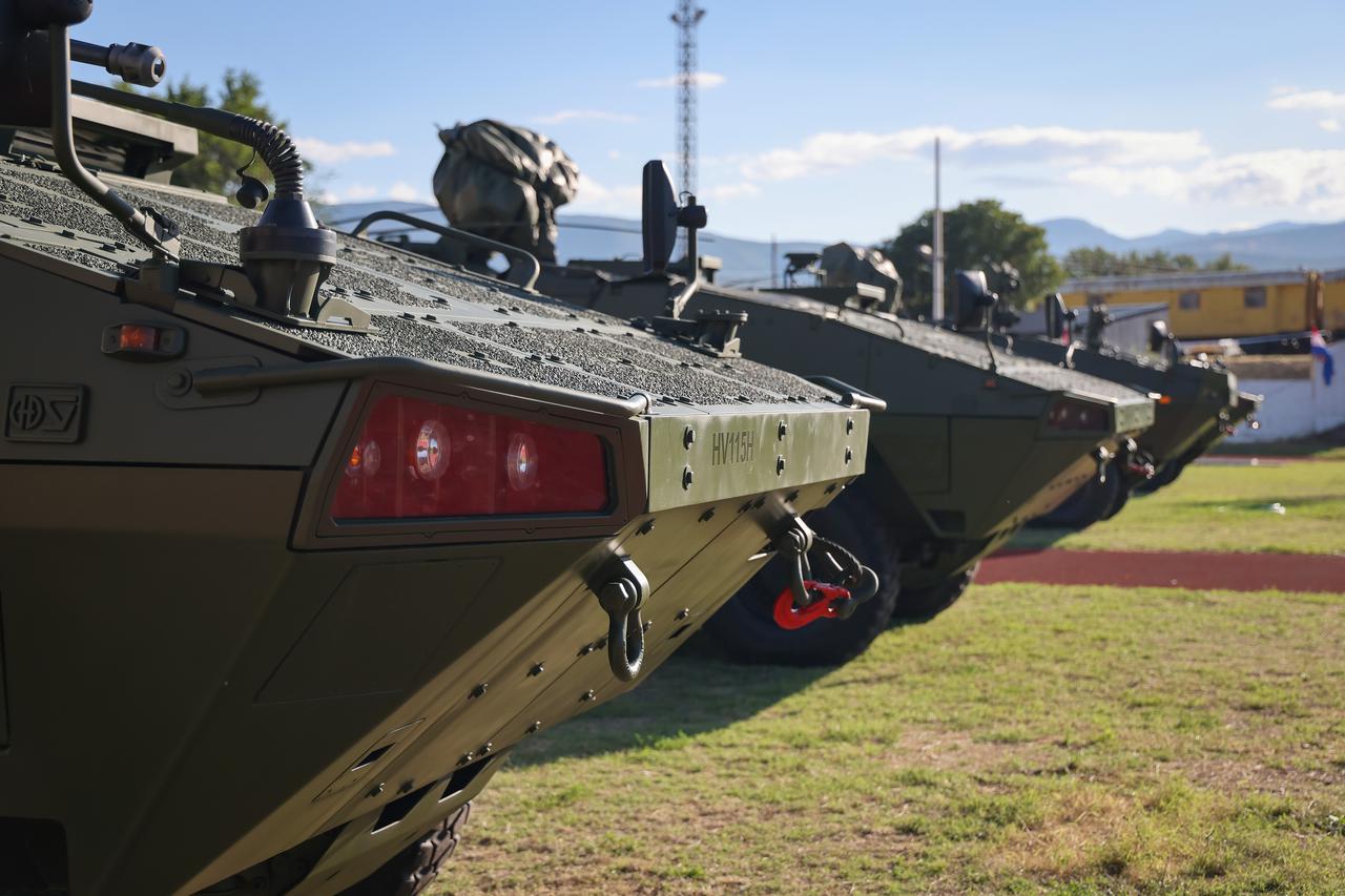La tour lunaire va récolter l'énergie solaire pour les bases lunaires