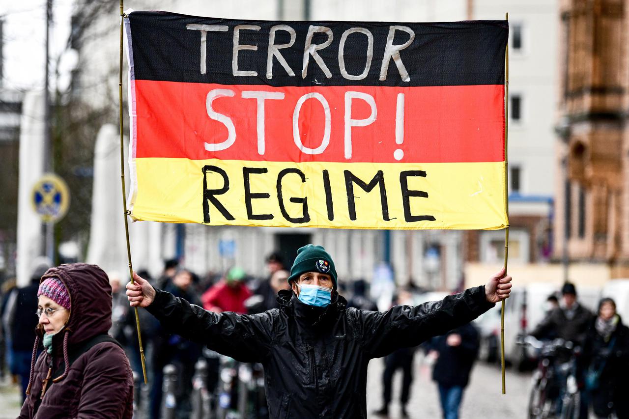 Coronavirus - Protest against Corona measures in Berlin